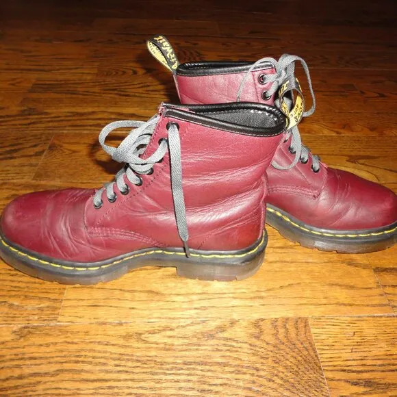 DR MARTENS Women's Red Leather 1460SR Safety Ankle Boots Size 7