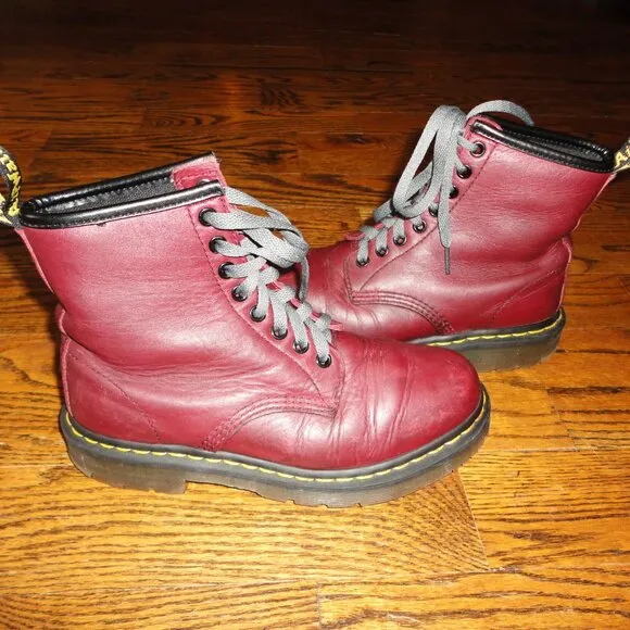 DR MARTENS Women's Red Leather 1460SR Safety Ankle Boots Size 7