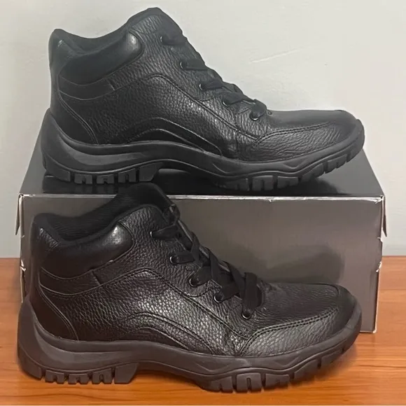 Dr. Scholl's Men's Charge Wide Slip and Oil Resistant Safety Work Boot Sz 8 Wide