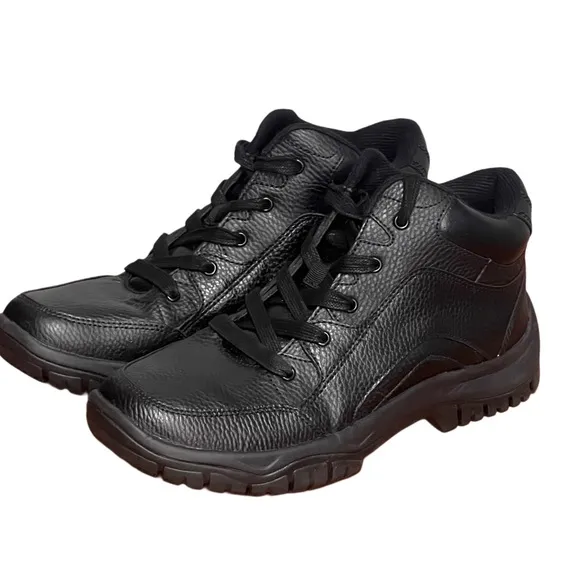Dr. Scholl's Men's Charge Wide Slip and Oil Resistant Safety Work Boot Sz 8 Wide