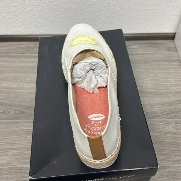 Dr. Scholl's Women's Sunray Pointed Toe Flat