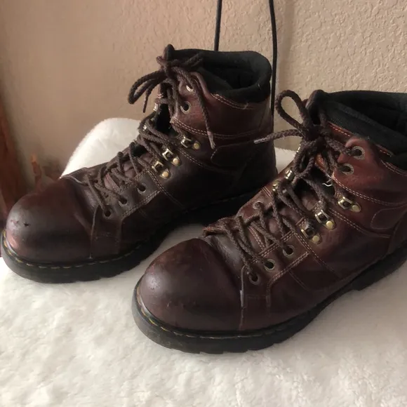 Dr.Martens steel toed work boots p2333