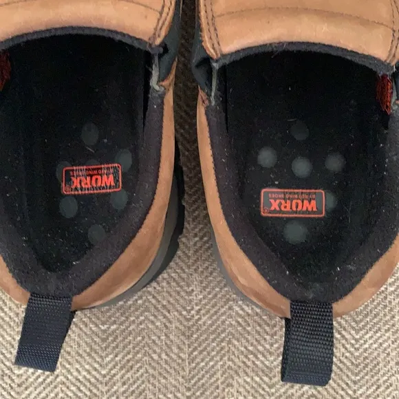 EUC Worx/Red Wing Steel Toed Shoes Size 8.5WW.