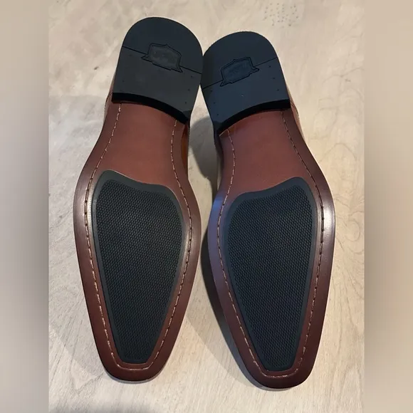 Florsheim Cap Toe Oxford Shoes