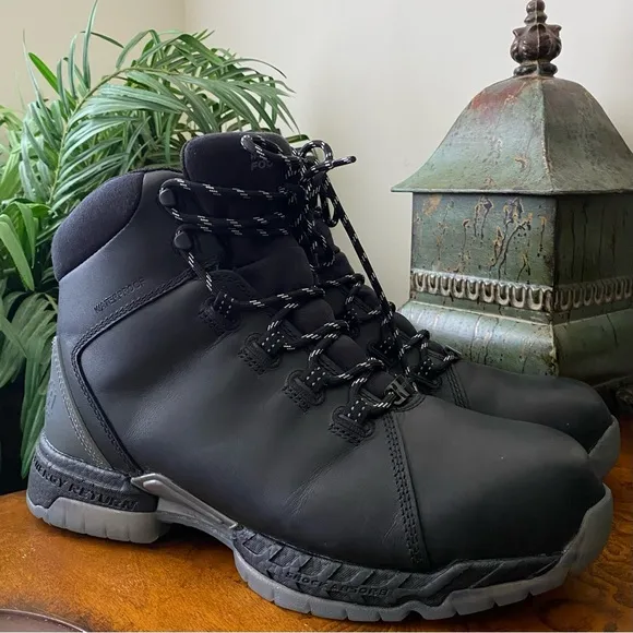Footrests by Hytest Men's 2.0 Xergy WP Safety Boot