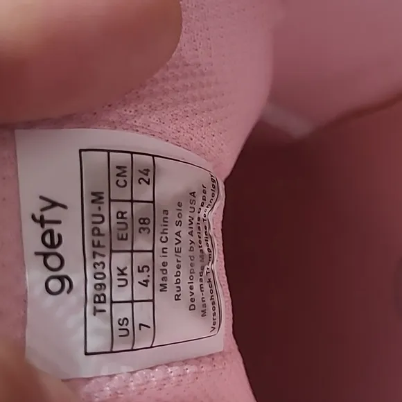 Gdefy by Gravity Defyer Arch Support Shoes Size 7 Womans