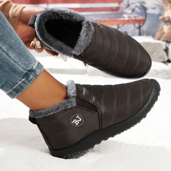 GlideComfort™ - Women's warm sheepskin-lined boots