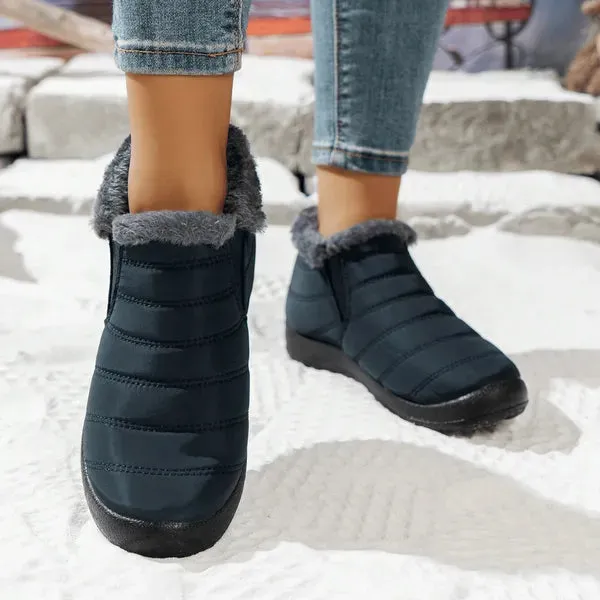 GlideComfort™ - Women's warm sheepskin-lined boots