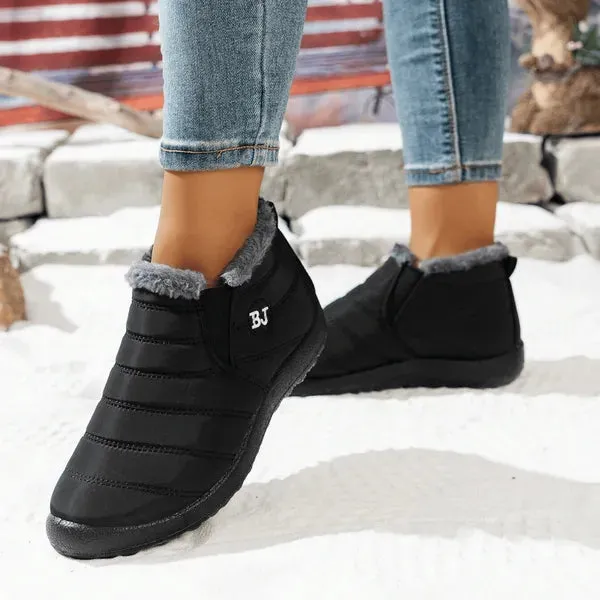 GlideComfort™ - Women's warm sheepskin-lined boots