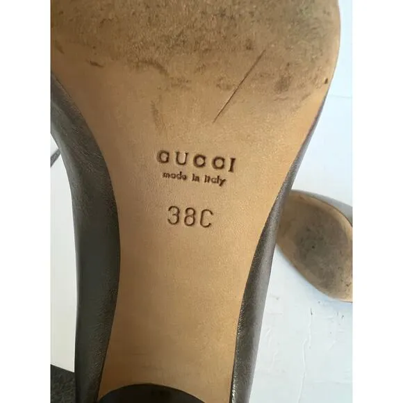 GUCCI Leather Champagne Gold Round Toe Black Low Heel Pump Shoes Size 8 Narrow