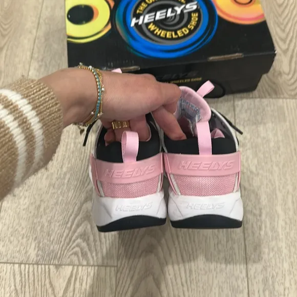Heelys Pink and Black Roller Shoes
