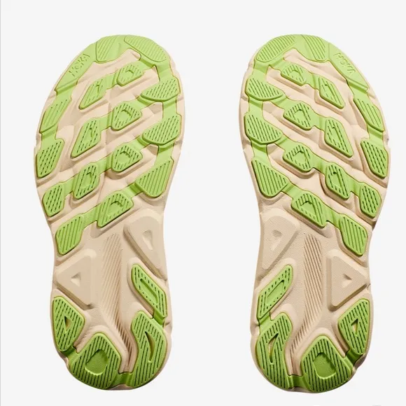 Hoka Big Kids Clifton 9 Running Shoes