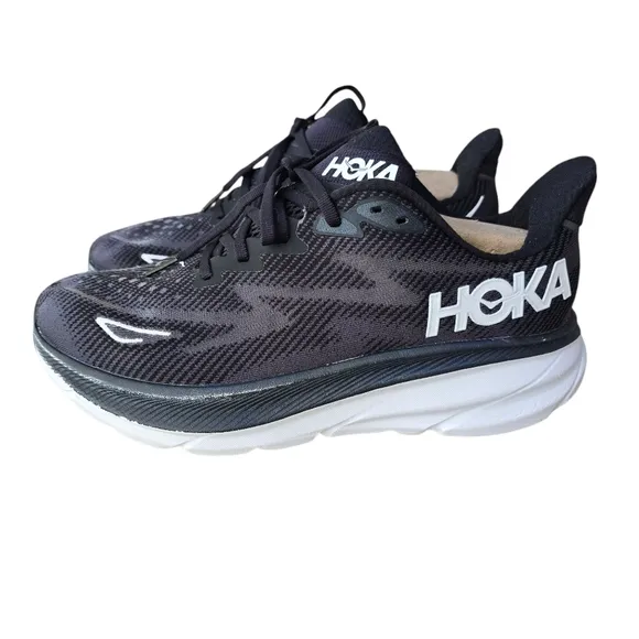 Hoka Clifton 9, Black/White Mesh, Mens Size 9.5D (Wide)