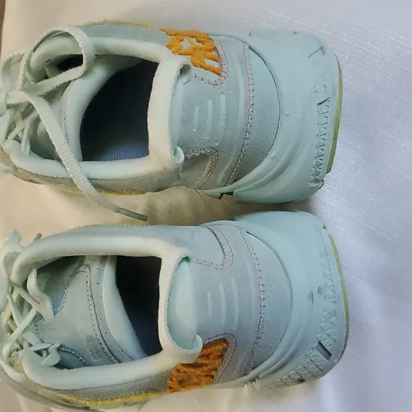 Hoka Clifton Leather Embroidery UNISEX Shoes blue glass Orage yellow Sz M11 W10