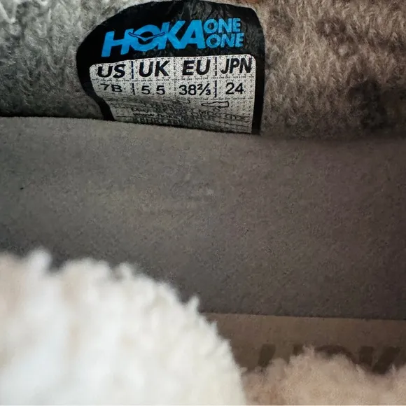 HOKA Kaha 2 Frost Moc Gore-Tex sneakers NEW