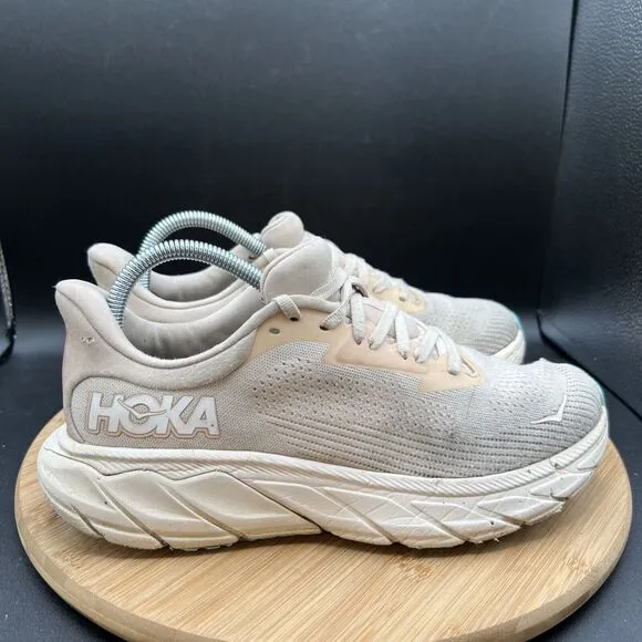 Hoka One One Arahi 7 Women's Size 9 B Vanilla Running Shoes Sneakers 1147851-VRM