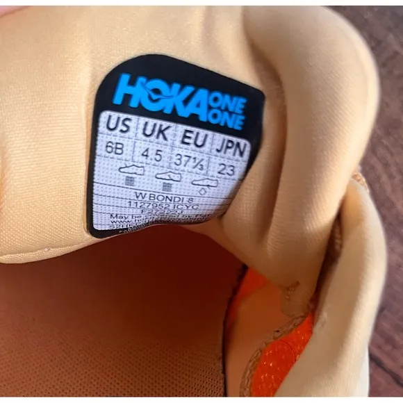 Hoka ONE ONE BODI 8 Orange and Purple women’s Running Shoes size 6