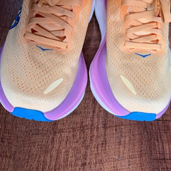 Hoka ONE ONE BODI 8 Orange and Purple women’s Running Shoes size 6