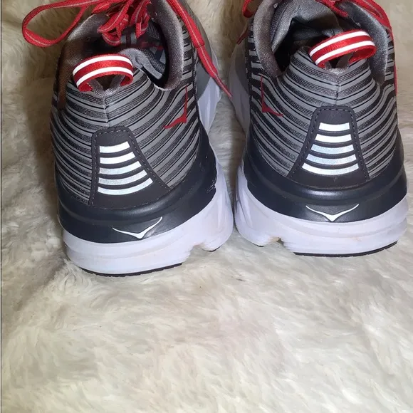 Hoka One One Bondi 6 Gray &amp; Red Mens Athletic Running Shoes Size 11.5