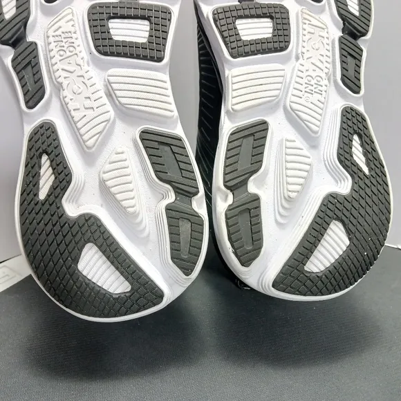 Hoka One One Bondi 7 Running Shoes Black White Men's Size 9