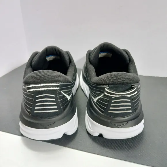 Hoka One One Bondi 7 Running Shoes Black White Men's Size 9
