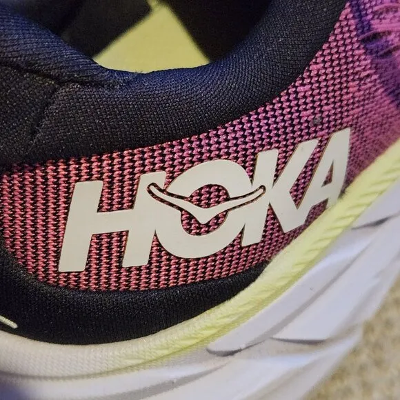 HOKA One One Clifton 8 Shoes Womens Size 7 B Pink Running Sneakers Athletic 7B