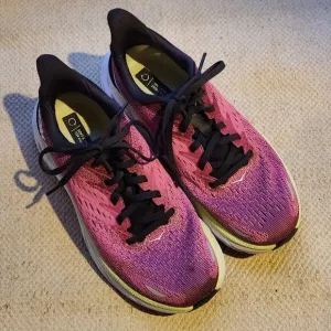 HOKA One One Clifton 8 Shoes Womens Size 7 B Pink Running Sneakers Athletic 7B