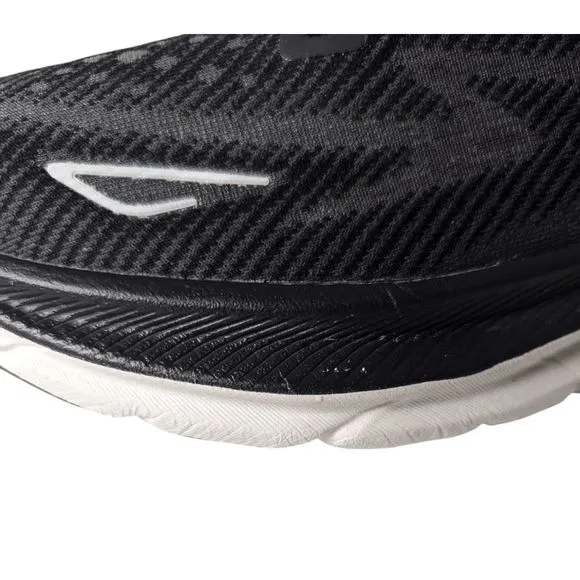 HOKA ONE ONE Clifton 9 Running Shoes Size W10.5/M8.5