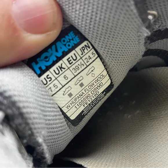 Hoka One One Hupana Flow Wool Women's Size 7.5 Running Shoes Gray