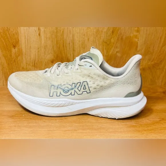 Hoka One One Mach 6 Men Size 8.5 Oat Milk Barley Beige Running Walking Shoes