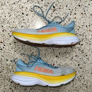 HOKA one one summer song Bondi 8 size 7 shoe running  blue yellow