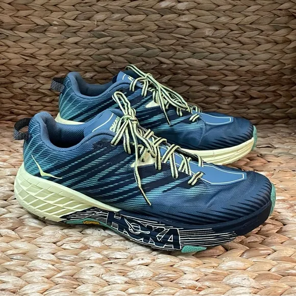 Hoka One One W Speedgoat 4‎ Running Shoes Vibram Soles