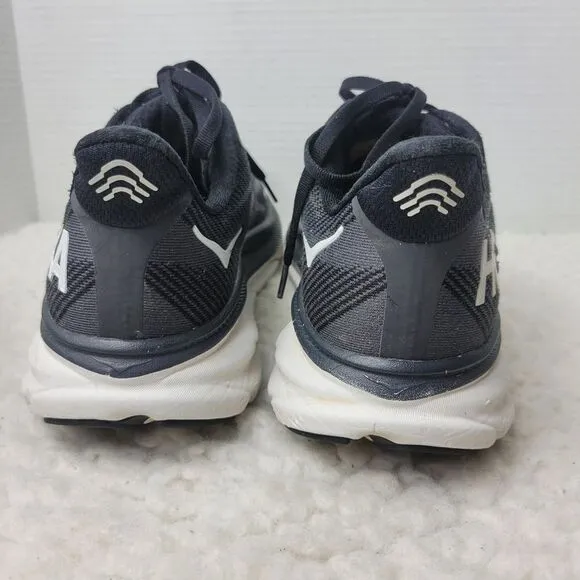 Hoka One One Clifton 9 Nens Sneaker Size 10.5D Black White Running Shoes