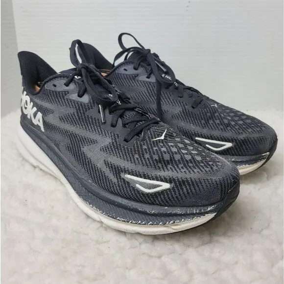 Hoka One One Clifton 9 Nens Sneaker Size 10.5D Black White Running Shoes