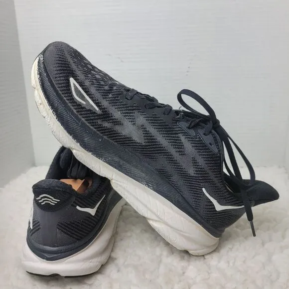 Hoka One One Clifton 9 Nens Sneaker Size 10.5D Black White Running Shoes