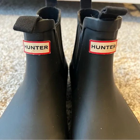 Hunter Kids Mini Rain Boots in Black
