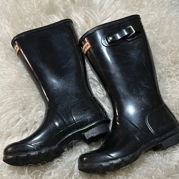 Hunter Orginal Gloss Wellington Black Rain Boots Girls Size 4 EUC