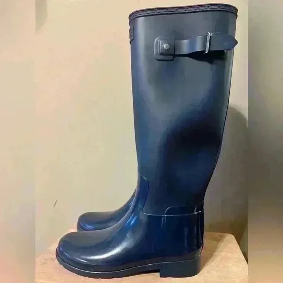 Hunter Rubber Rain Boots | Blue | US 6 | EU 37