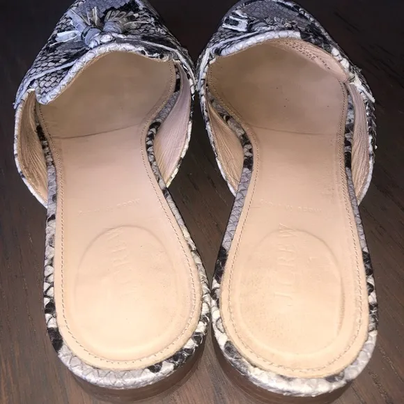 J. Crew Snakeskin Loafer Mules with tassel leather size 7.5 pre-owned