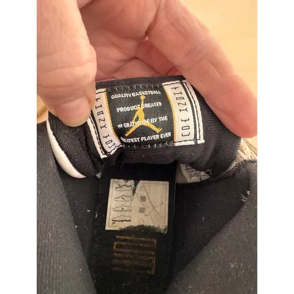 Jordan KidsAir Jordan 11 &quot;Gratitude&quot; sneakers US size for Y2 retired