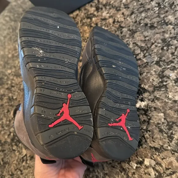 Jordan retro 10 big kids Black and Gray Sneakers GUC 5.5Y