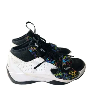 Jordan Zion 2. Noah shoes Men's Size 9.5 Sneakers White Black Multicolor