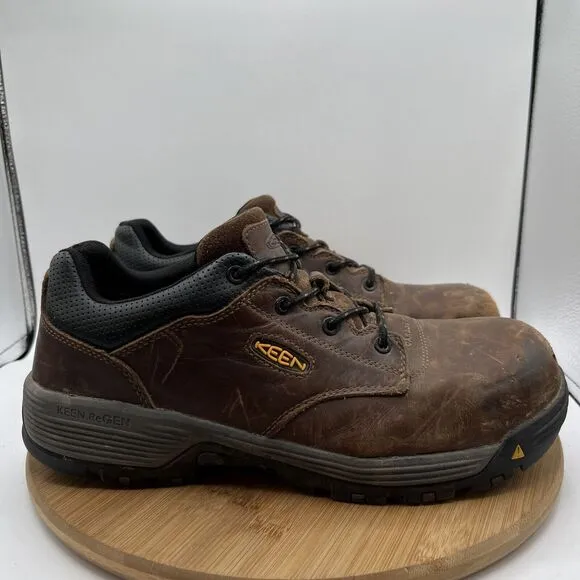 Keen Chicago Oxford Men's Size 11.5 D Work Boots Carbon Fiber Safety Toe Leather