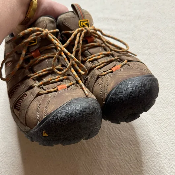 KEEN Men’s Flint Steel Toe Low Cut Safety Work Shoes 10 Utility