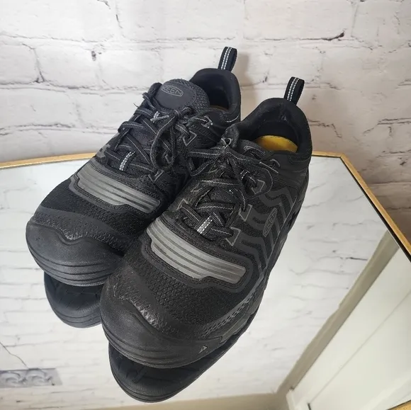 Keen Utility men's steel toe work shoes size 12