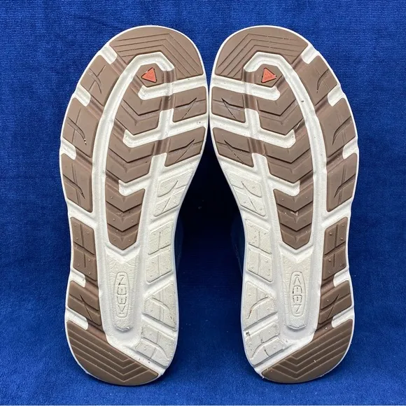 Keen WK450 women’s walking athletic sneakers size 8 US