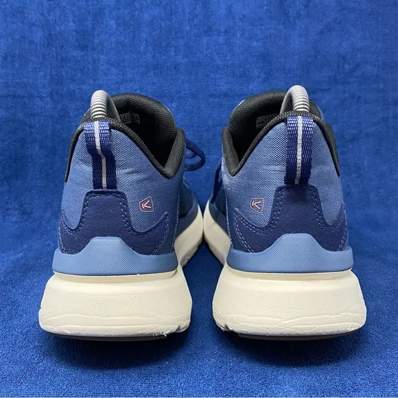 Keen WK450 women’s walking athletic sneakers size 8 US
