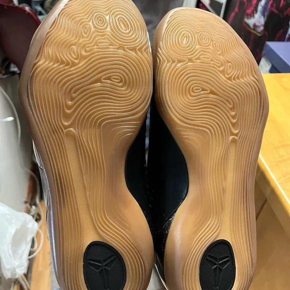 Kobe 9 Mid EXT QS 'Snakeskin' SZ: 8