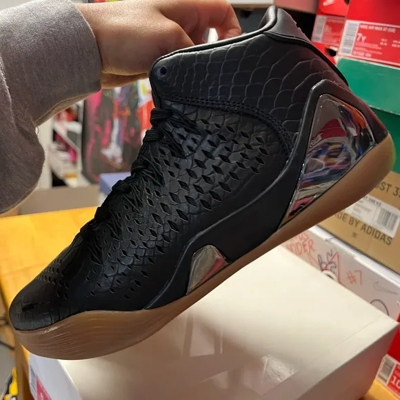 Kobe 9 Mid EXT QS 'Snakeskin' SZ: 8