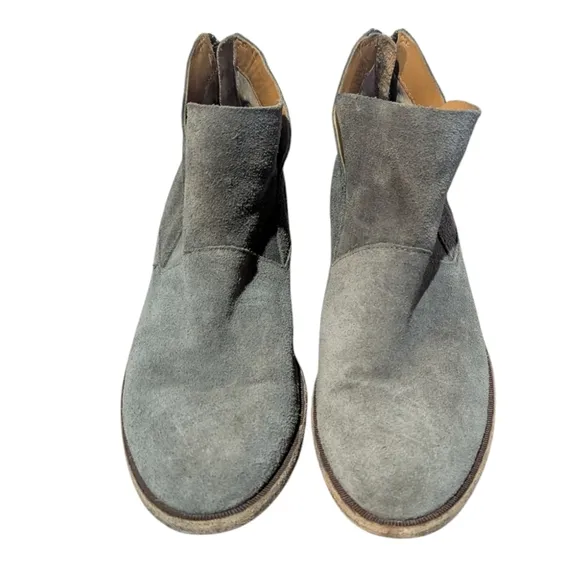 Kork Ease Ryder Ankle Boots Womens 8.5 Grey Suede Bootie Heel Zip Shoes